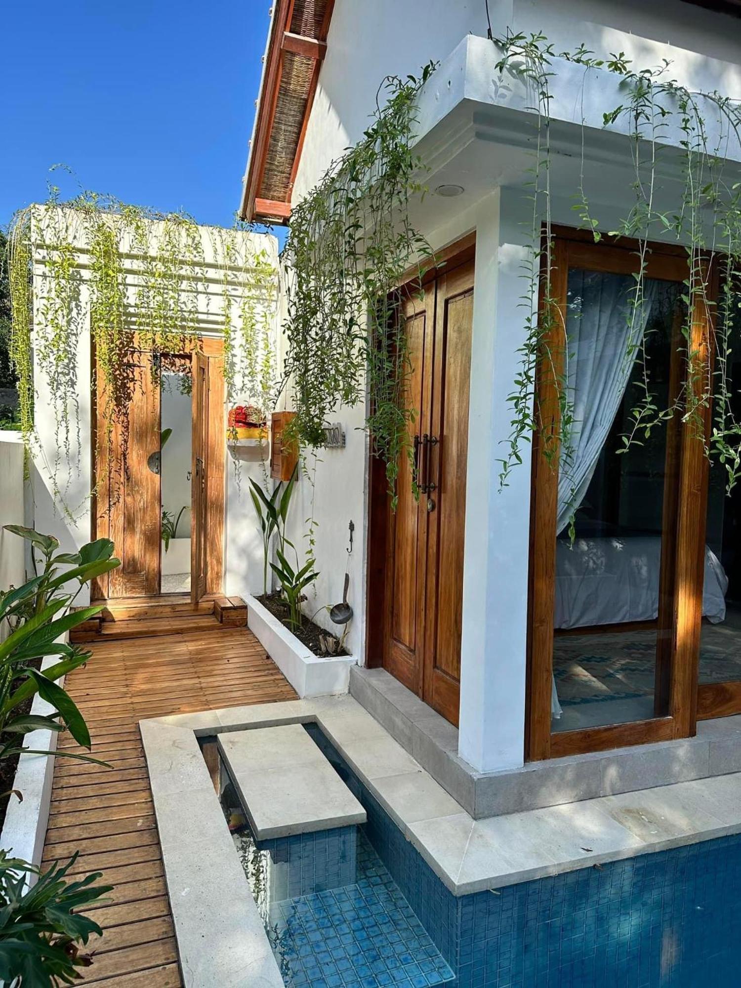 Santai Villa *