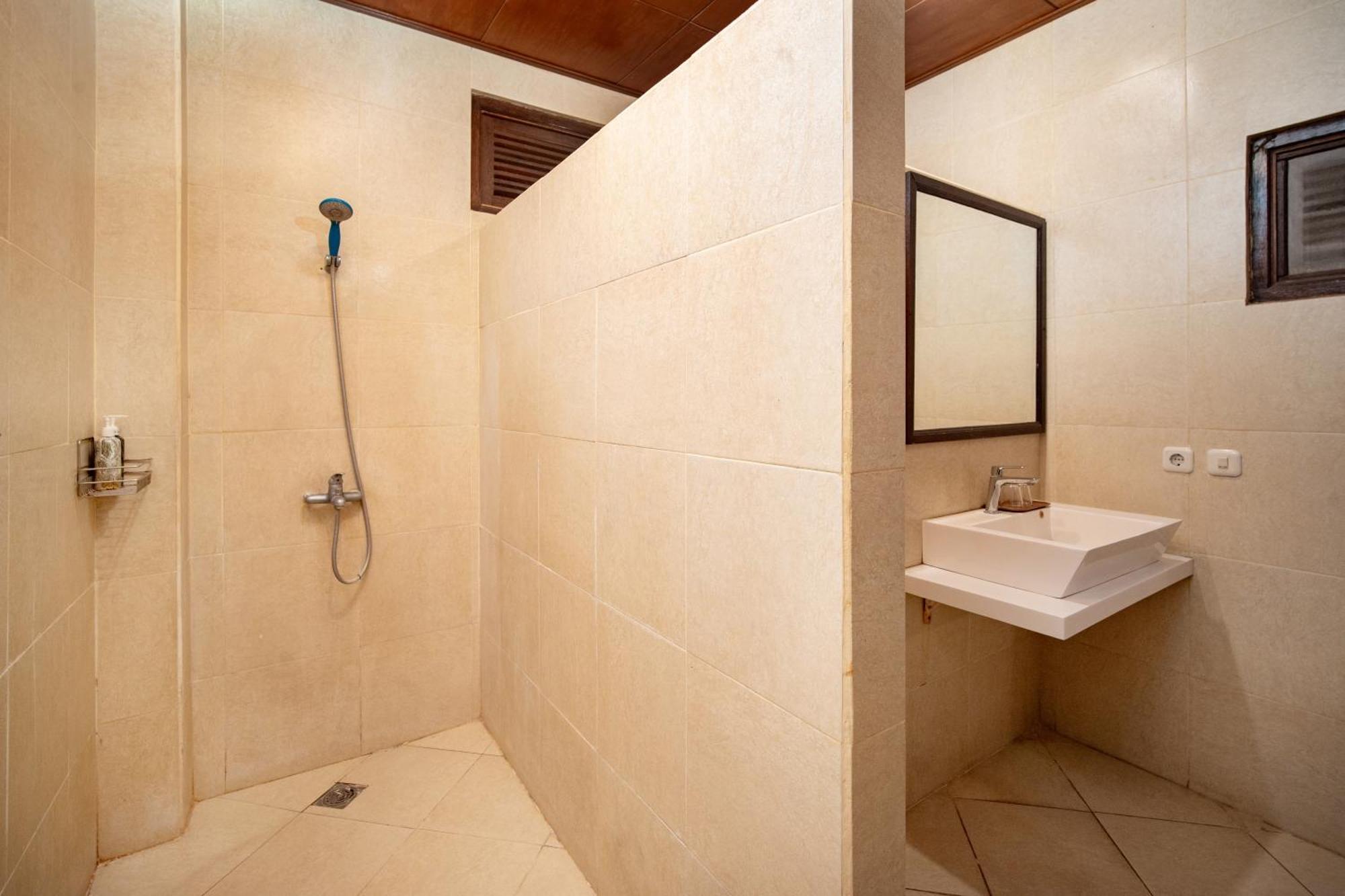 Reef Hotel Nusa Lembongan (Bali)