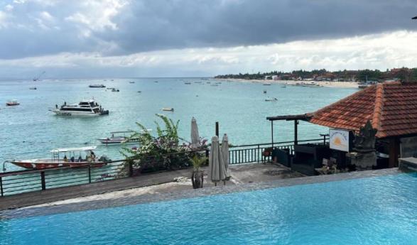 Hotel Reef
