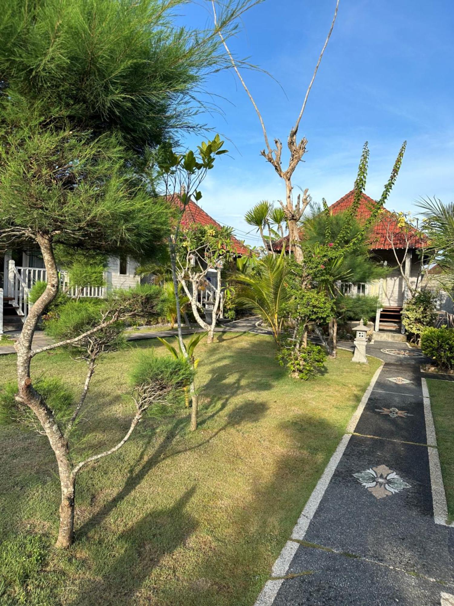 The Niti Hut's Taman liburan Nusa Lembongan (Bali)