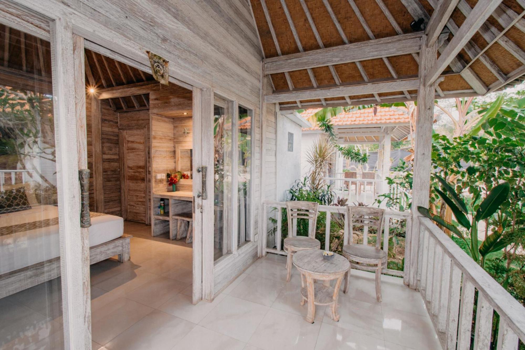 Lebaoh Nusa Lodge