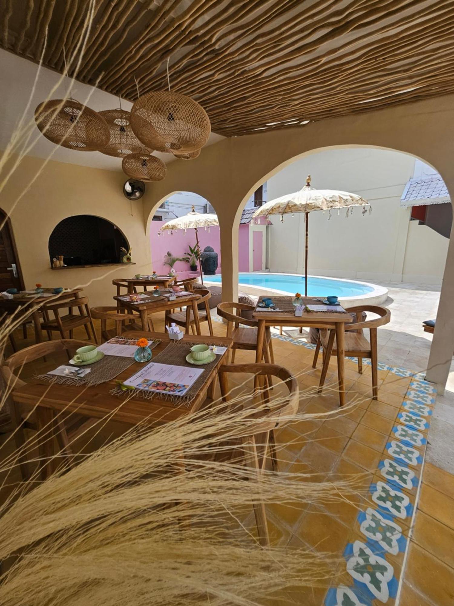 Guest house United Colors Of 3*