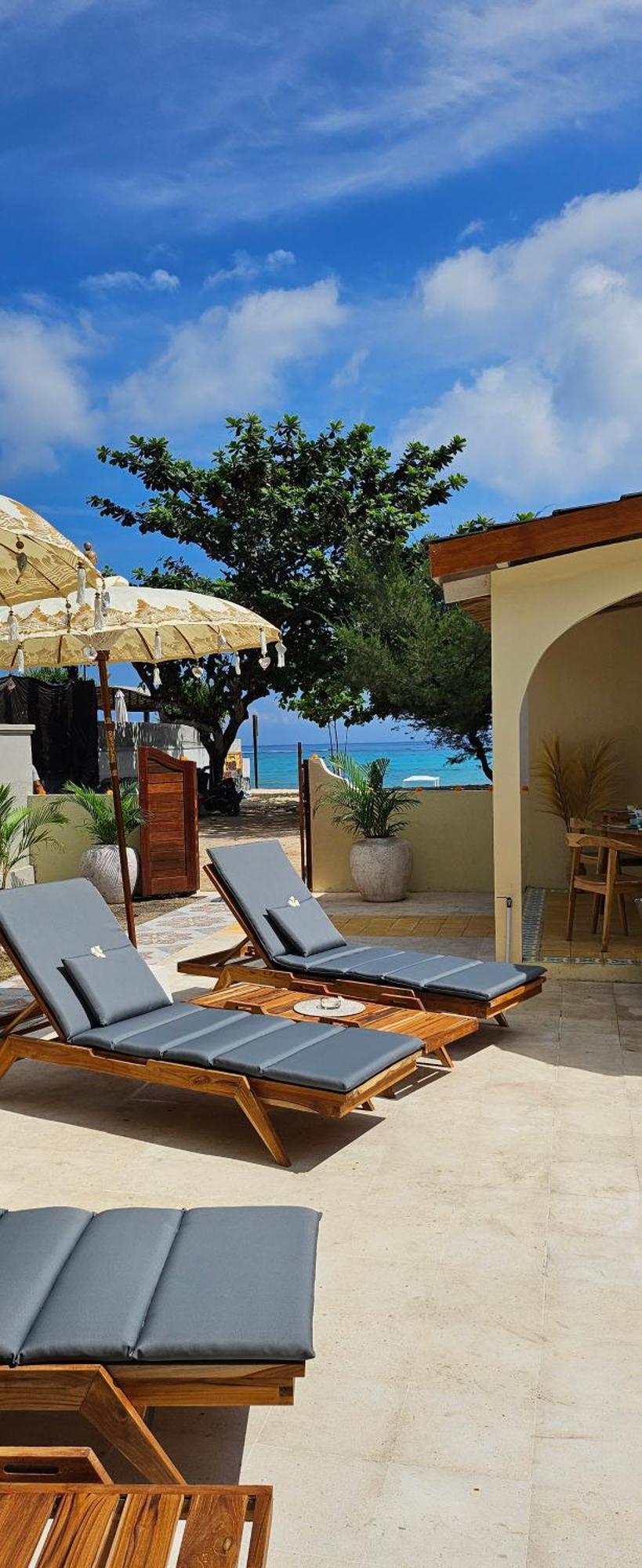 Guest house United Colors Of 3*