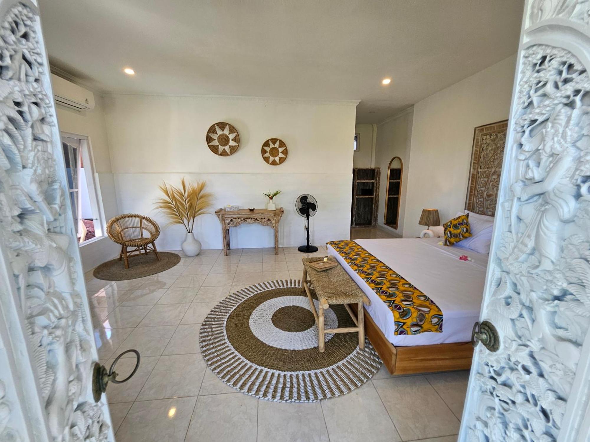 Guest house United Colors Of 3*