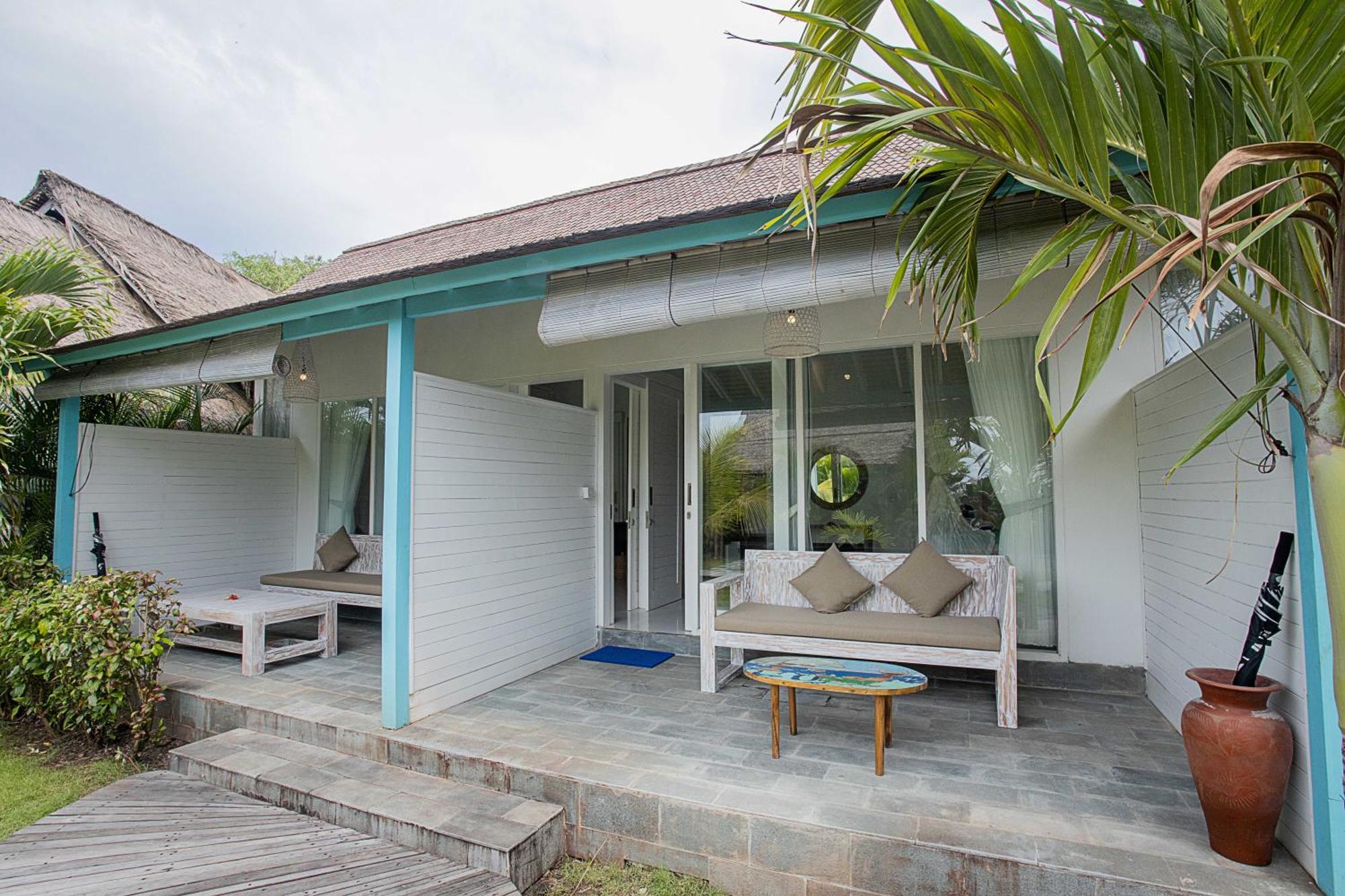 Water Blow Huts Holiday park 3*