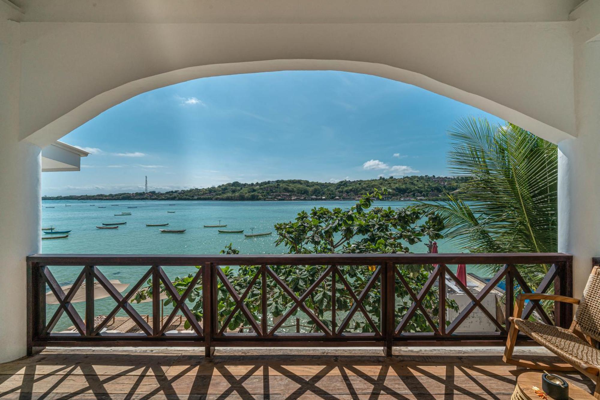 La Ceningan - Breathtaking 4br Beachfront In Nusa Ceningan Villa Nusa Lembongan (Bali)