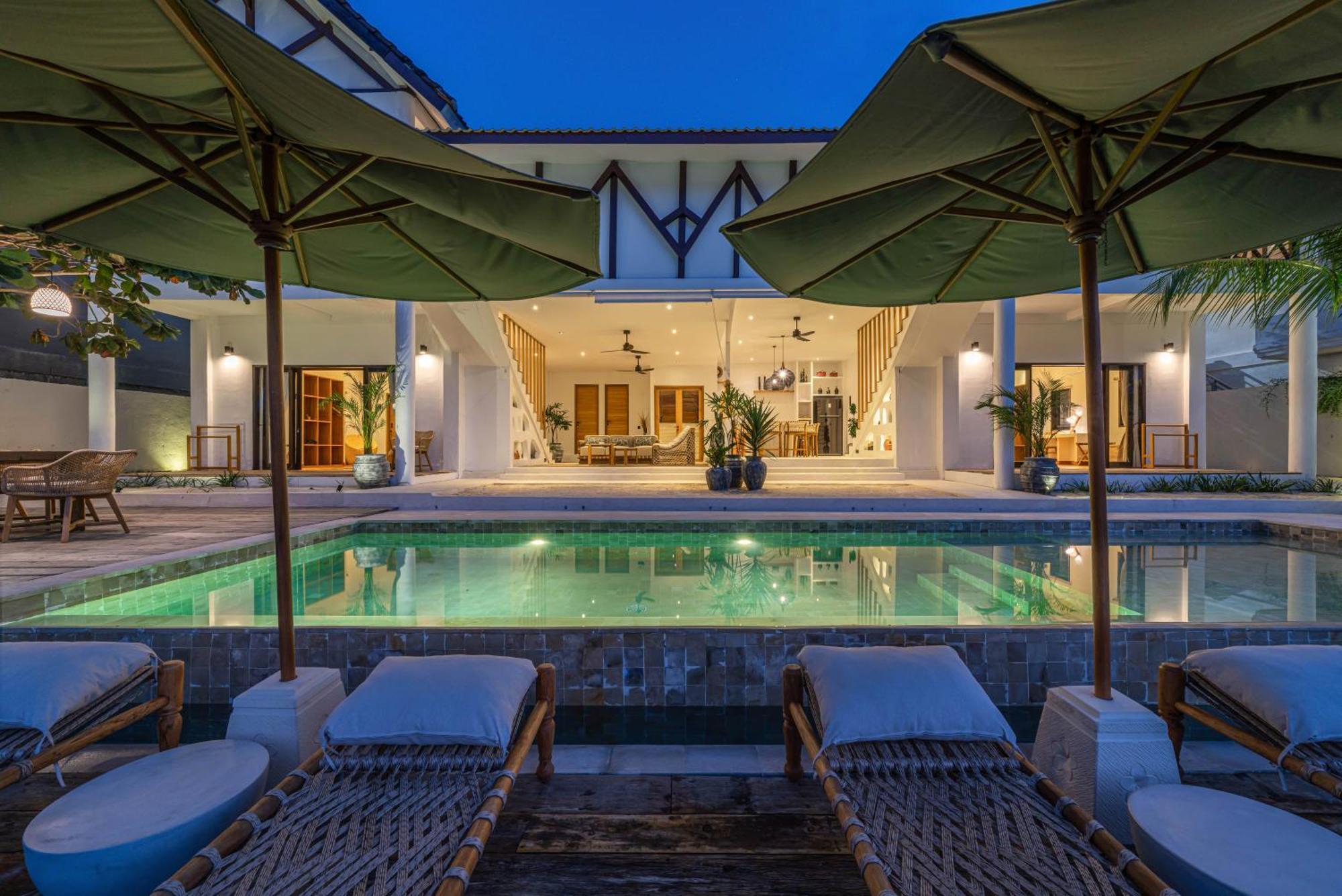 La Ceningan - Breathtaking 4br Beachfront In Nusa Ceningan Nusa Lembongan (Bali)