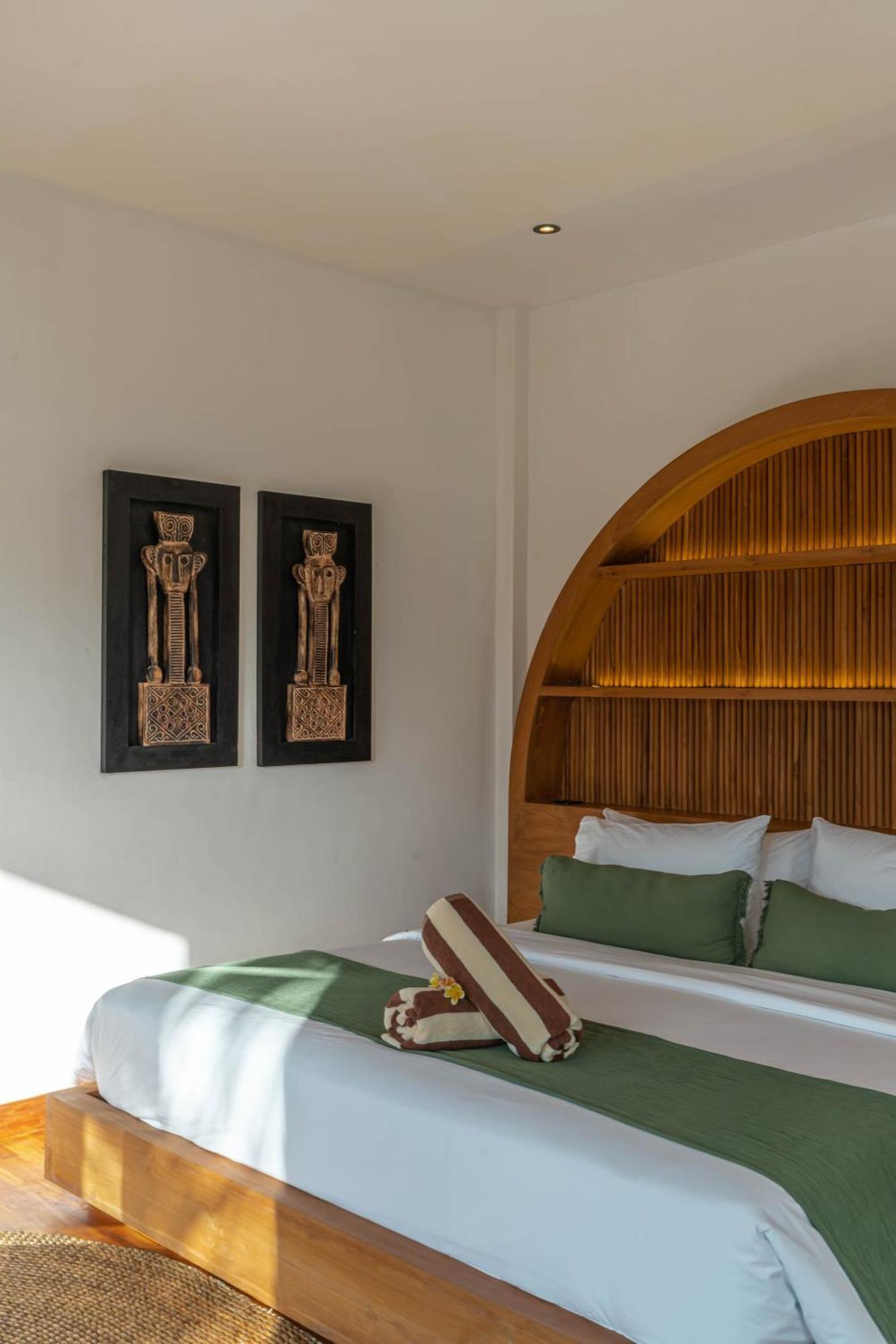 La Ceningan - Breathtaking 4br Beachfront In Nusa Ceningan Nusa Lembongan (Bali)