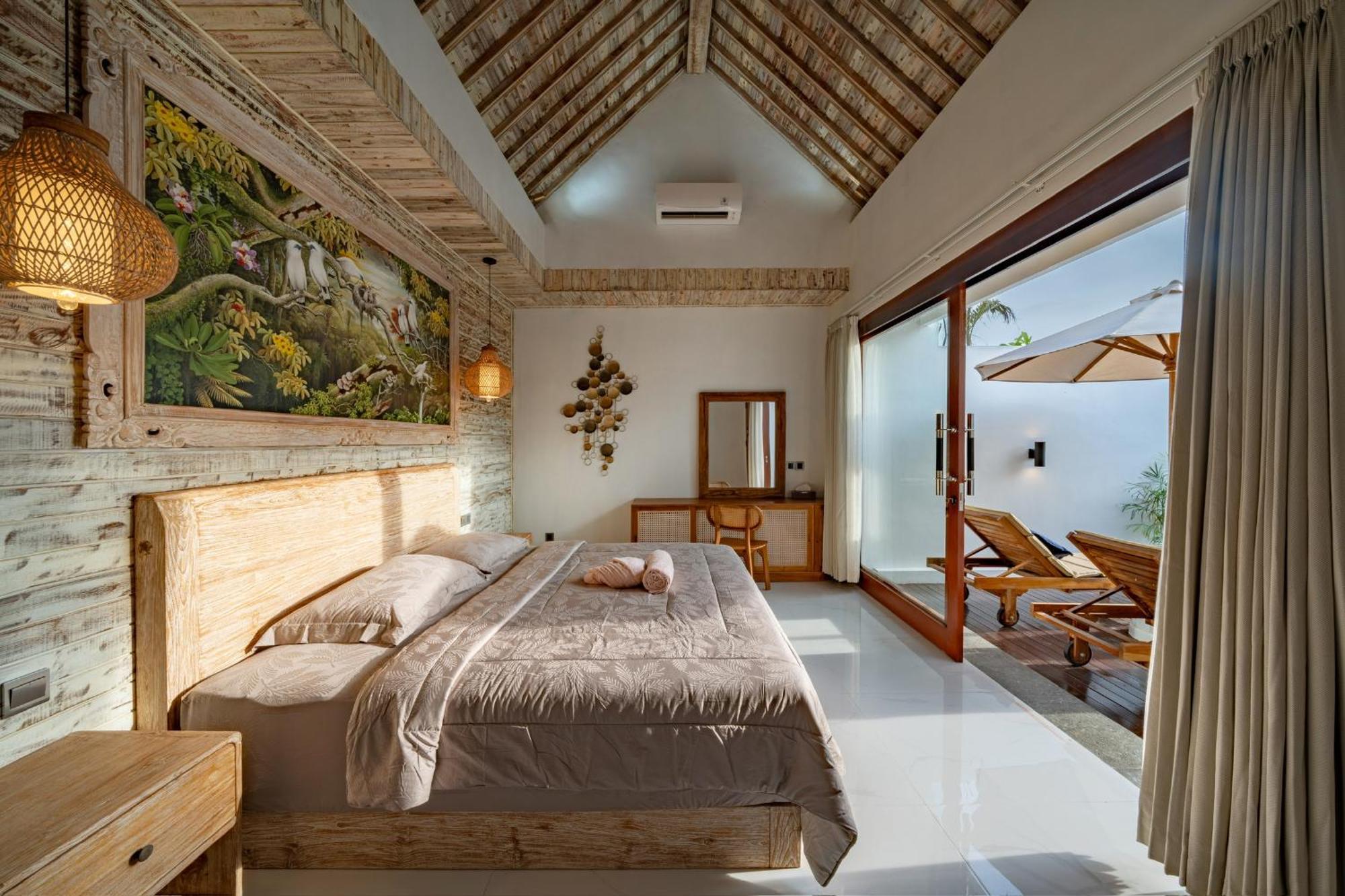 Ketut Losmen Villa *
