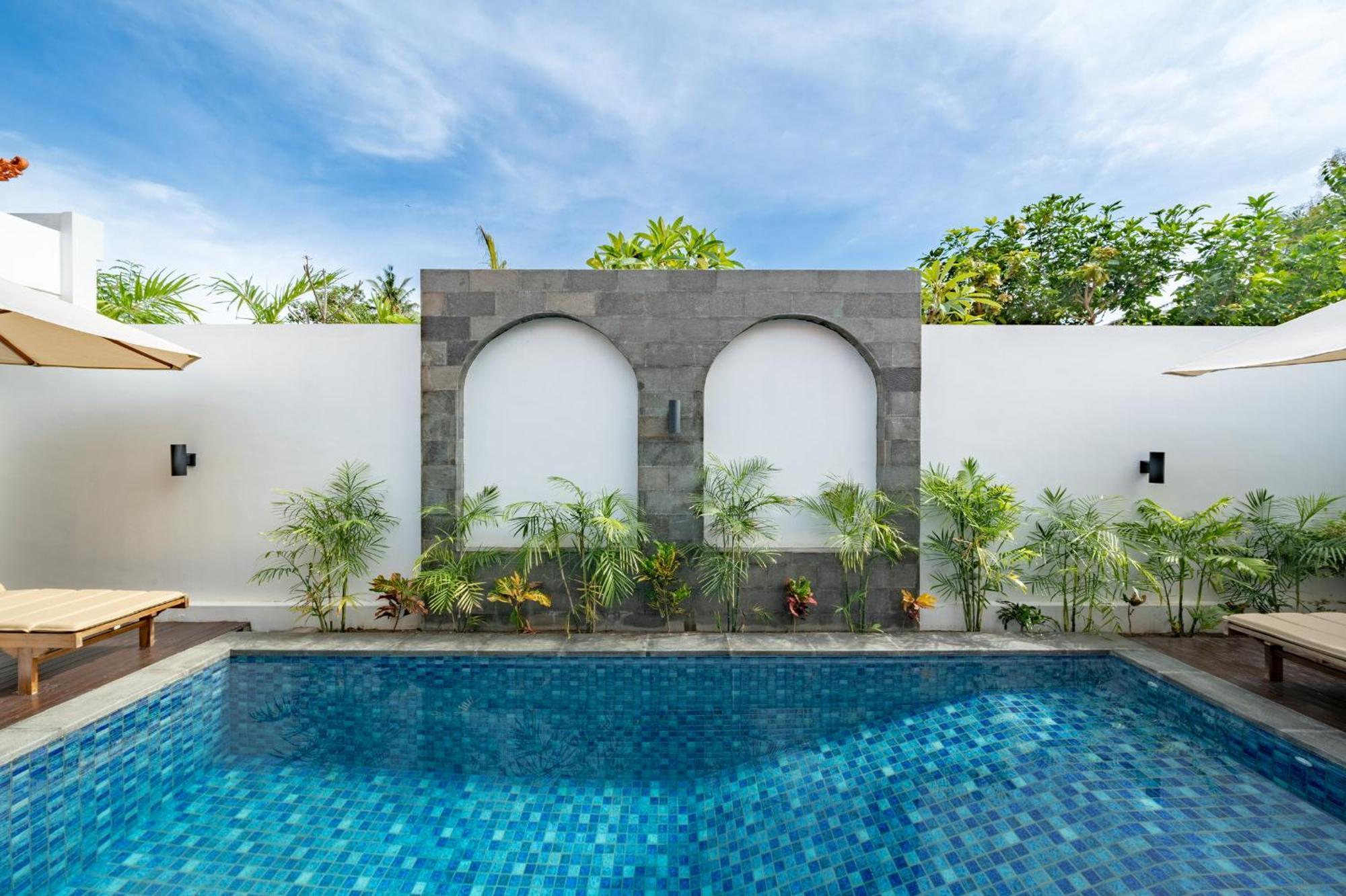 Ketut Losmen * Nusa Lembongan (Bali)