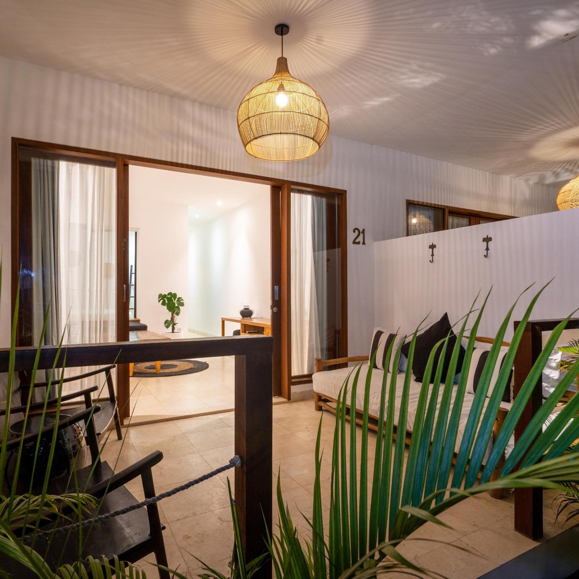 Resort Ohana's Beachfront & Club 4*
