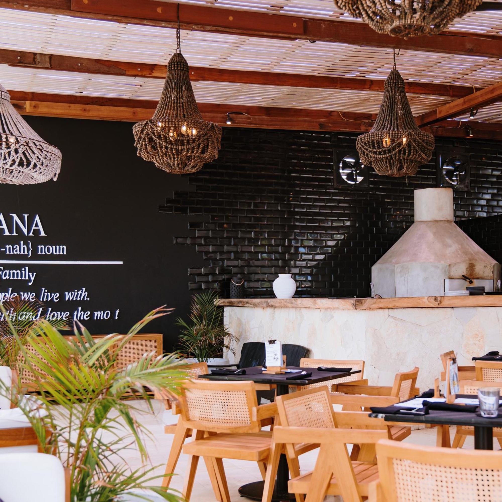 Resort Ohana's Beachfront & Club
