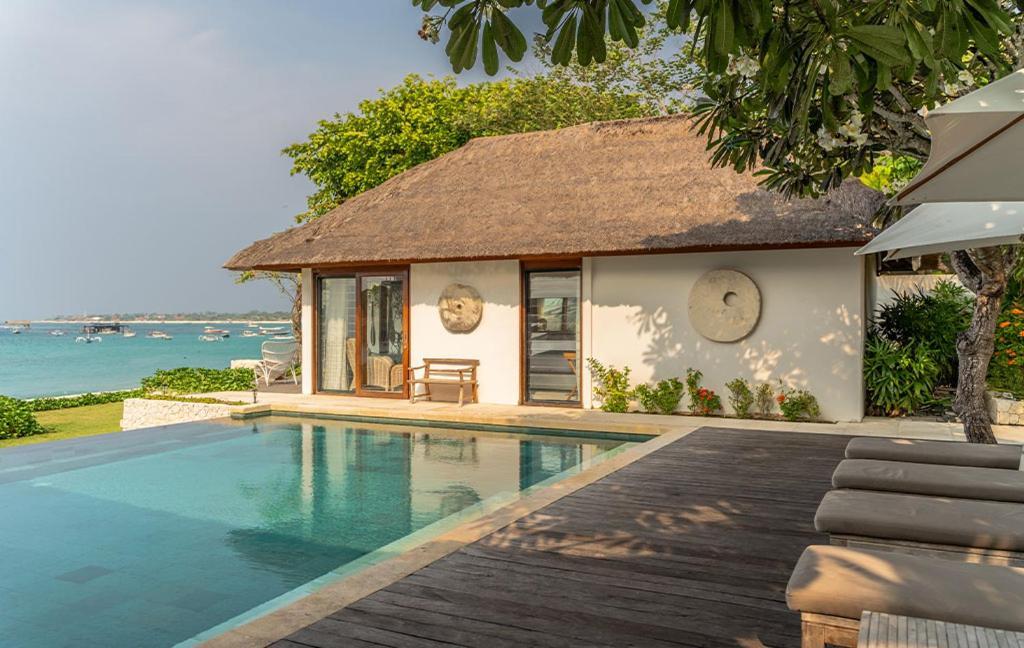 Pantai Nusa Villa