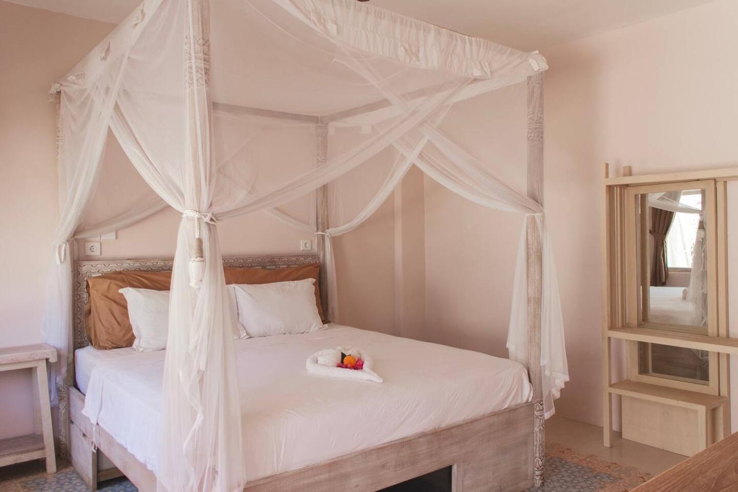 Isla Indah Retreat Boutique Hotel 3* Nusa Lembongan (Bali)