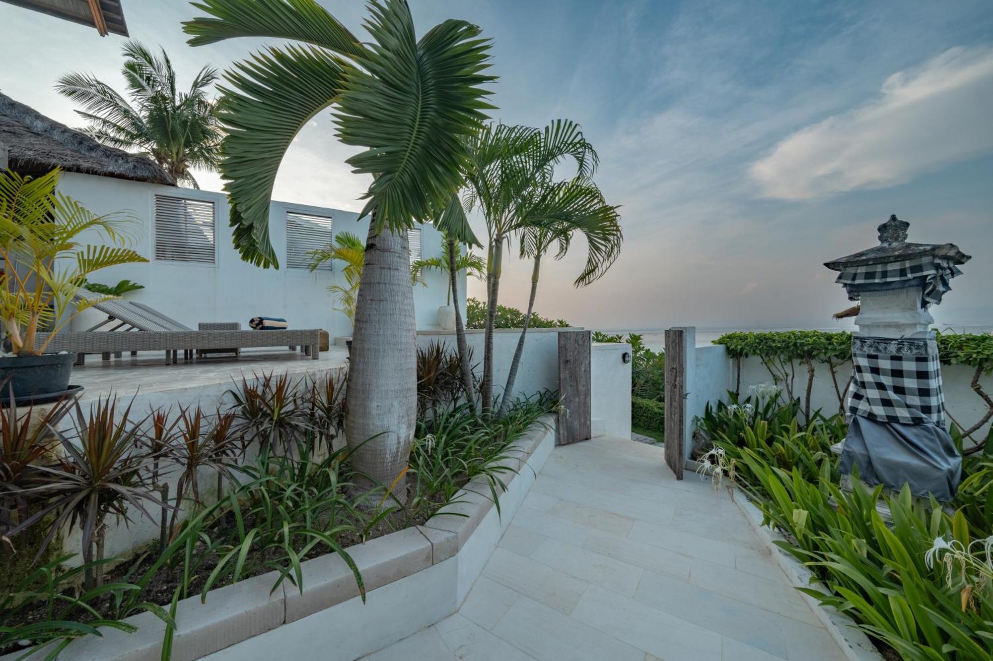 Villa Aman - Oceanfront *