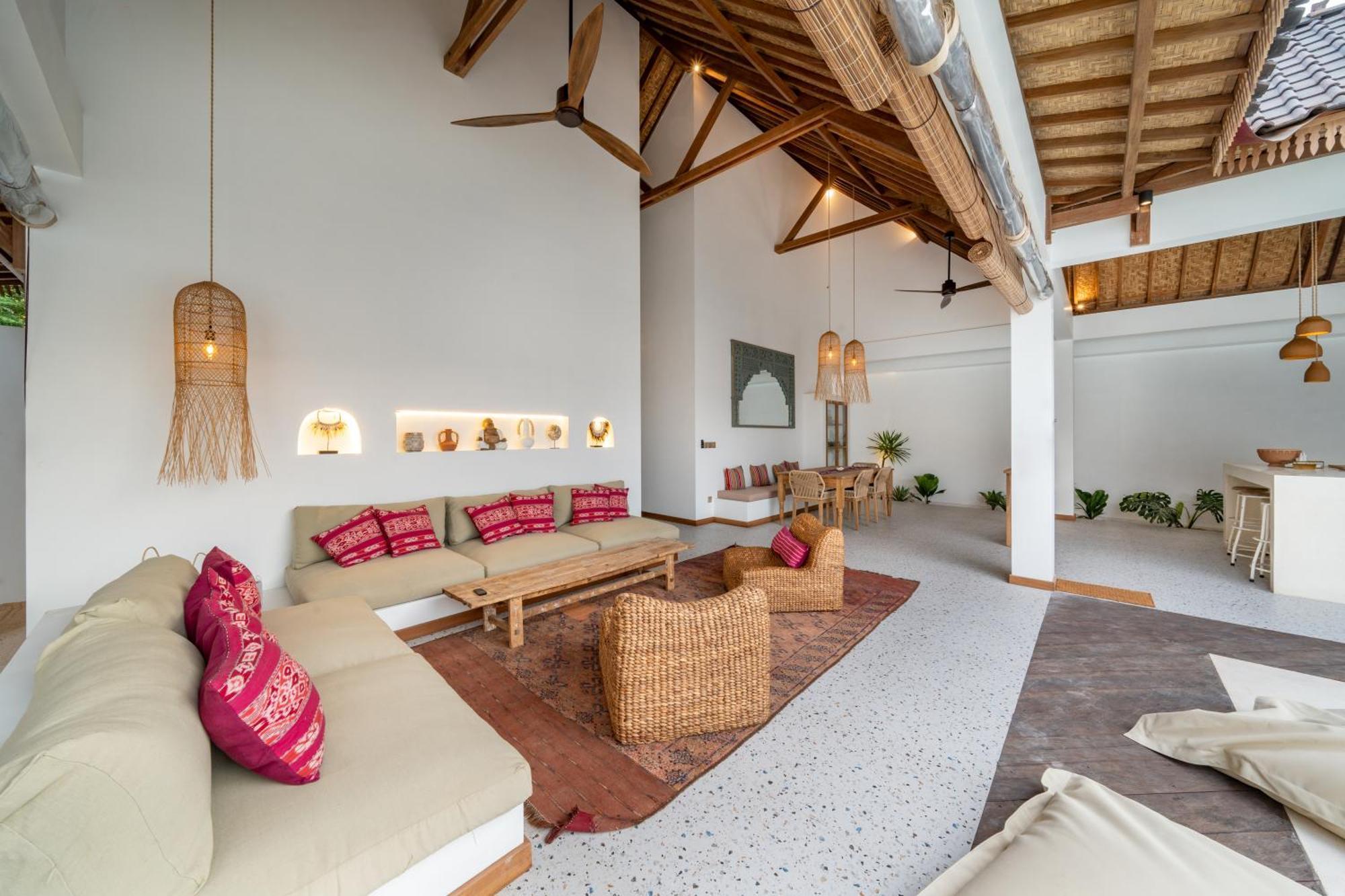Villa Lagoona