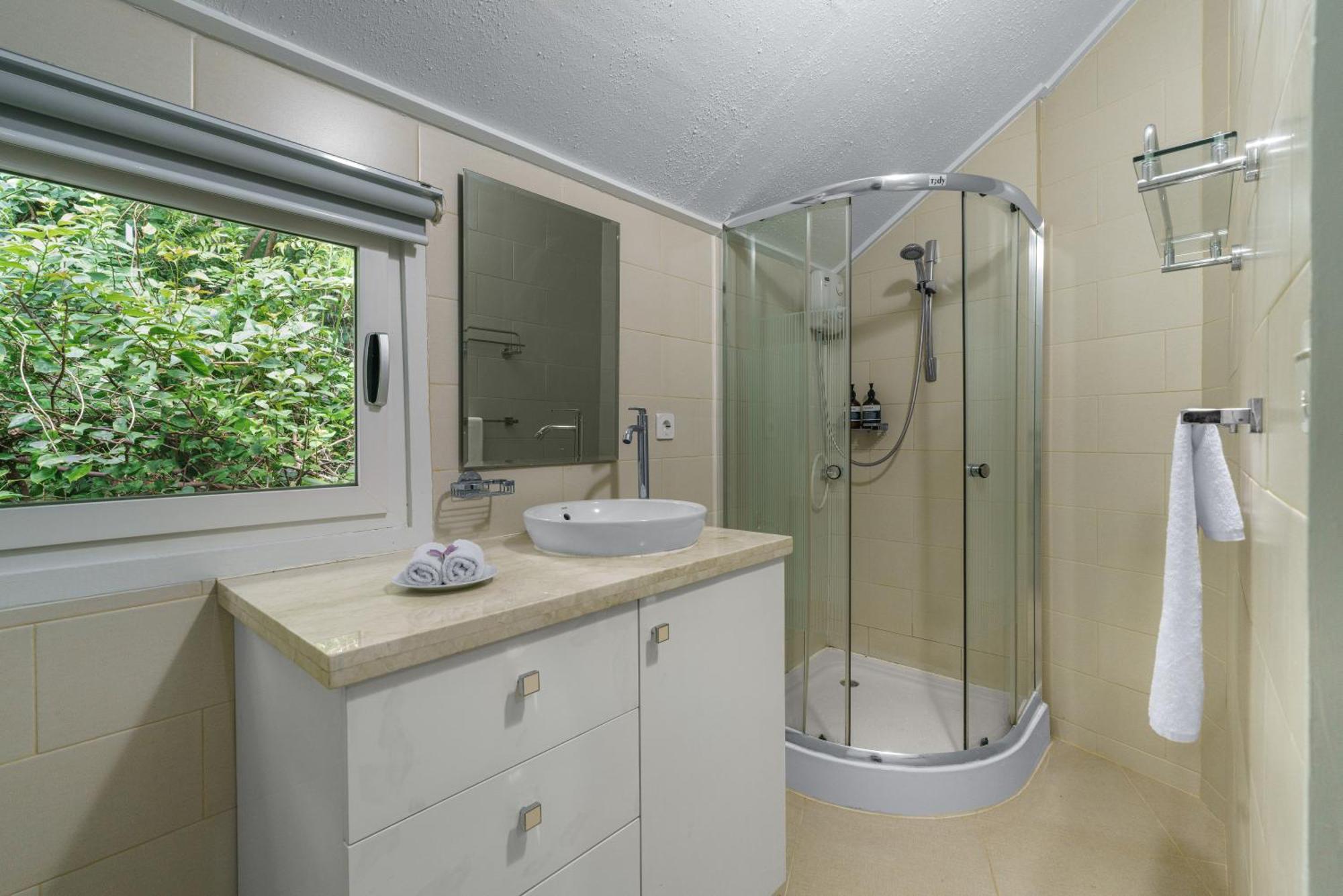 Seaview Private