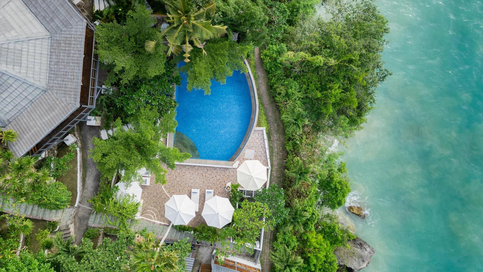 Seaview Private Villa *