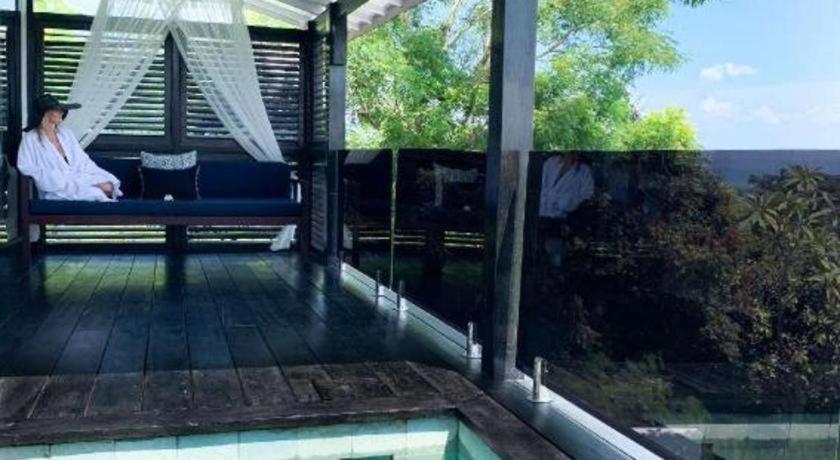 Batu Karang & Resort