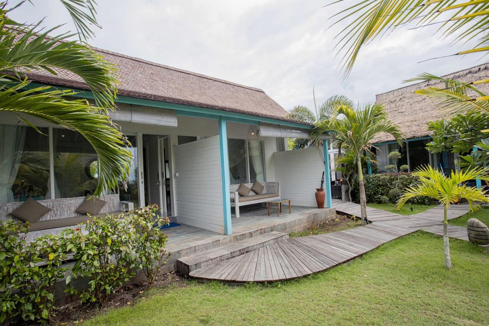 Holiday park Water Blow Huts 3*