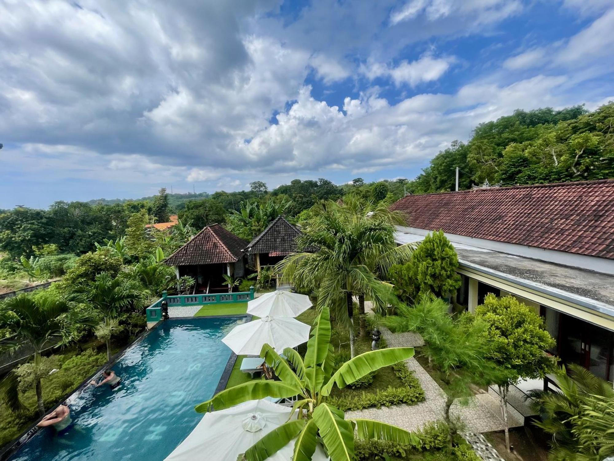 Bali Nusa Holiday park 3*
