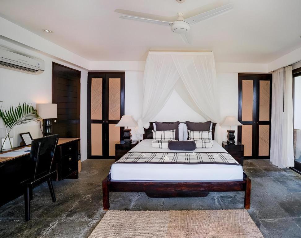 Batu Karang Lembongan & 4*