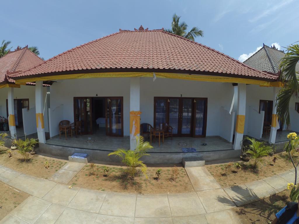 Homestay Naradas Mushroom Beach