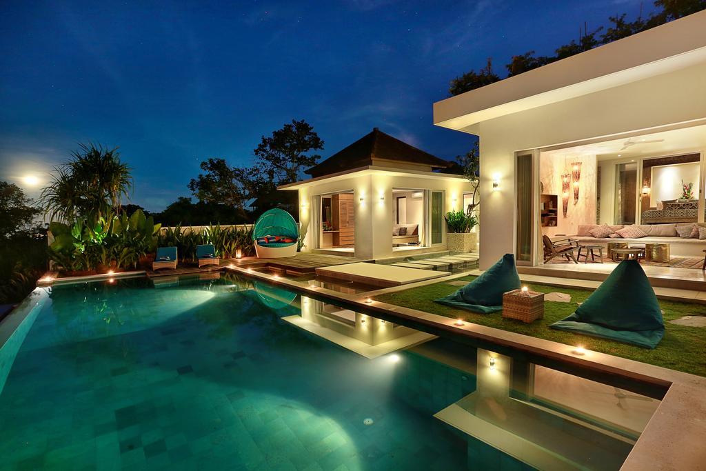 353 Degrees North * Nusa Lembongan (Bali)
