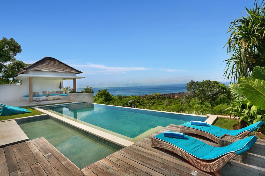 353 Degrees North Villa *