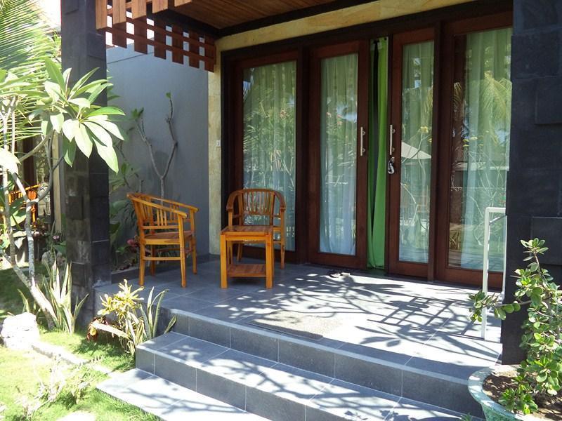 D And B Bungalow's By Dewizz Management 3* Nusa Lembongan (Bali)
