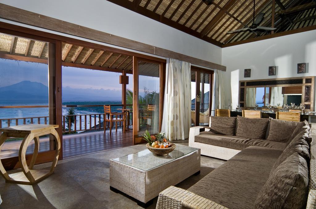 Resort Batu Karang &