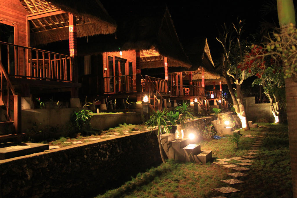 Holiday park Twilight Ceningan 3*