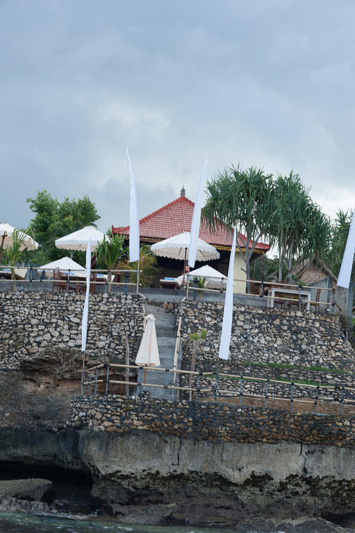 Twilight Ceningan Nusa Lembongan (Bali)