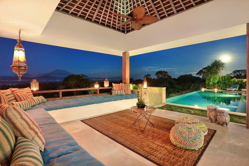 Villa 353 Degrees North