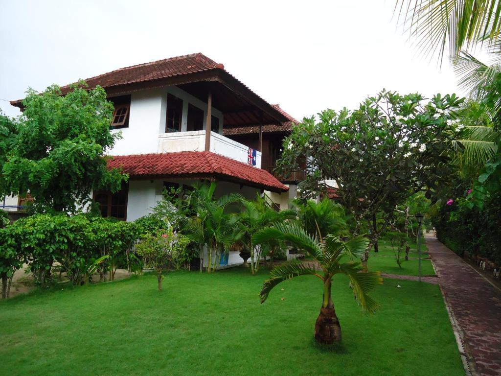 Star Two Thousand Homestay *