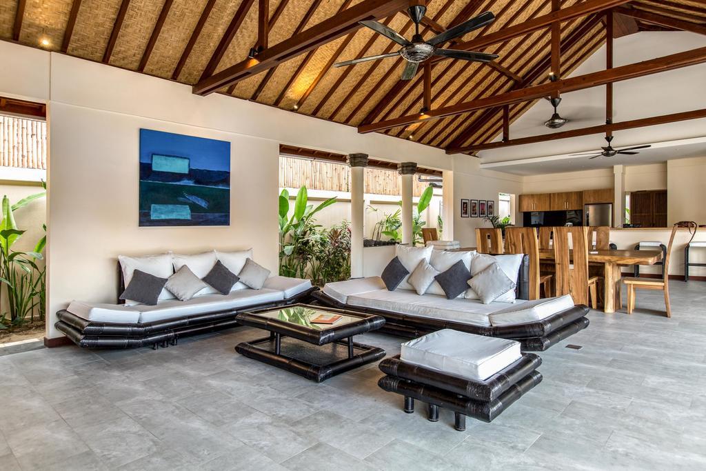 Villa Lotus *