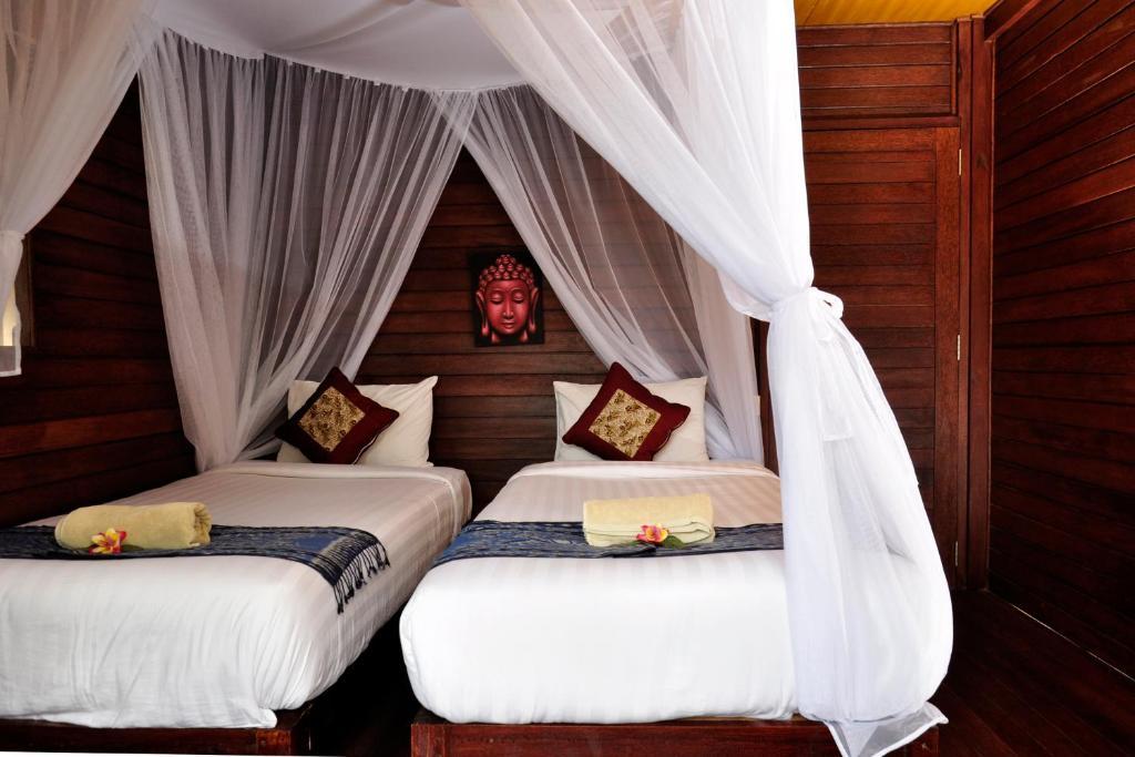 Nanuk's Nusa Lembongan (Bali)