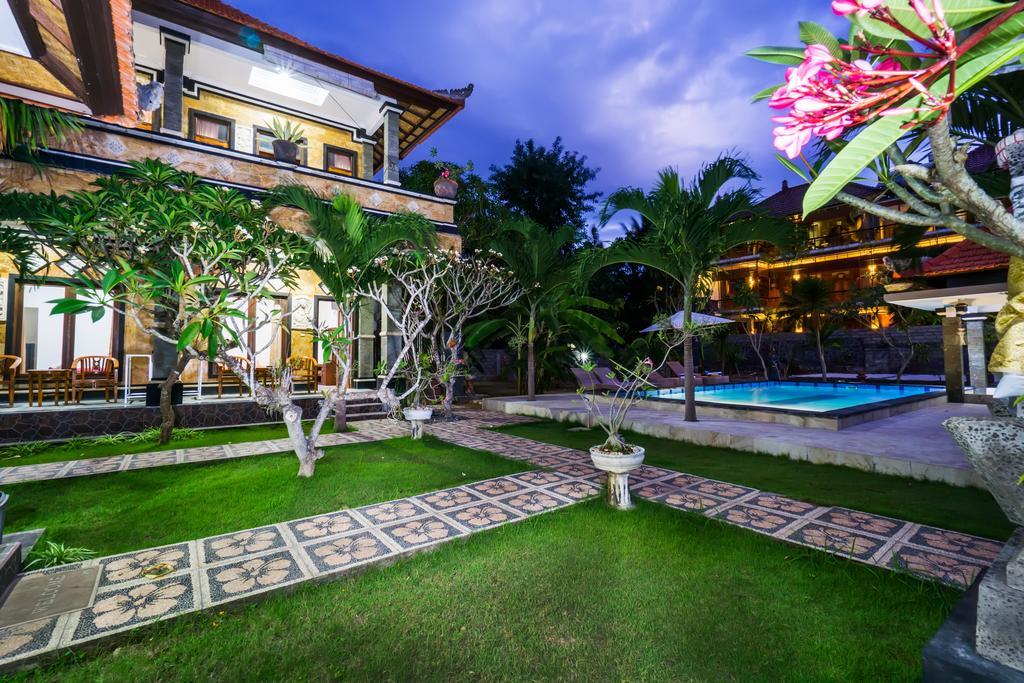 Arya Enny Salon And Nusa Lembongan (Bali)