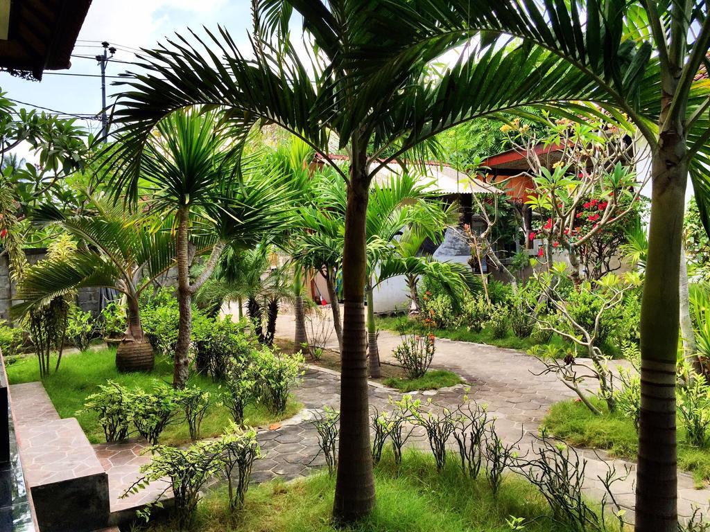 Homestay The Deny's Huts *