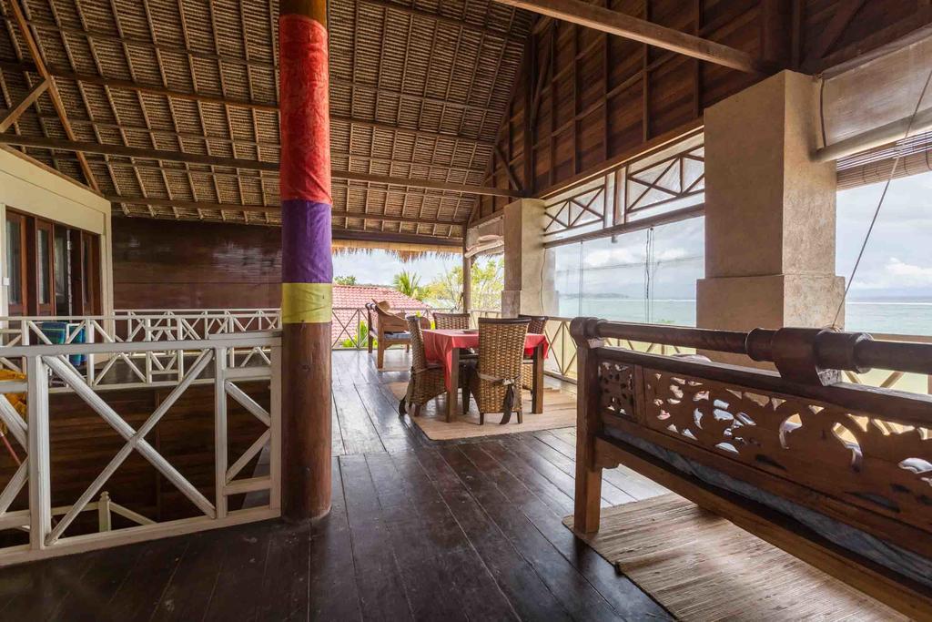 Kainalu House