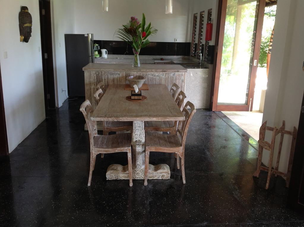 Penyon Villa *