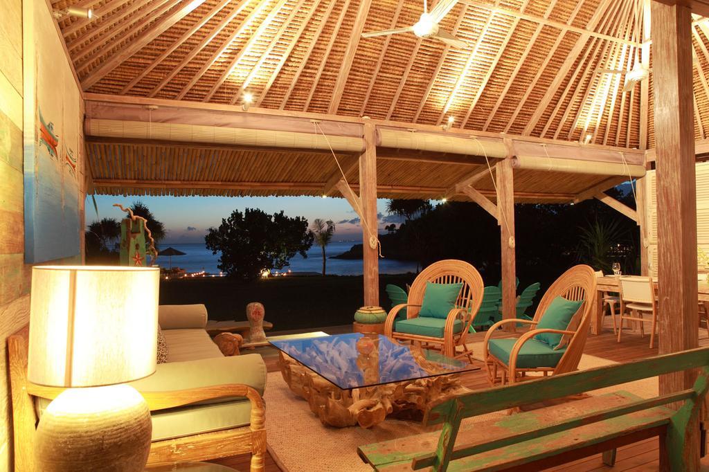 Driftwood Villa *