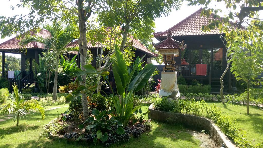 Holiday park Taman Sari 3*