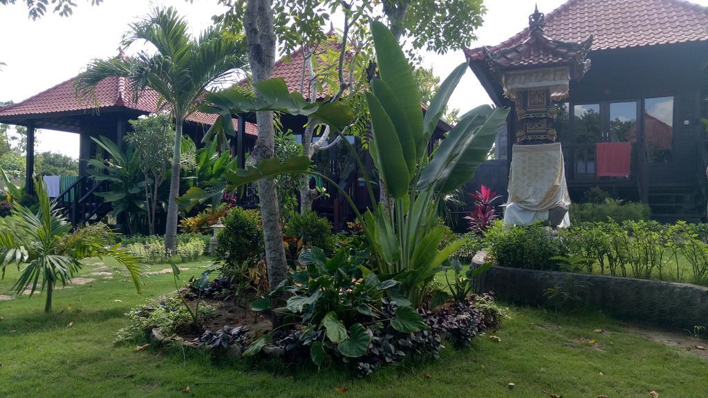 Holiday park Taman Sari 3*