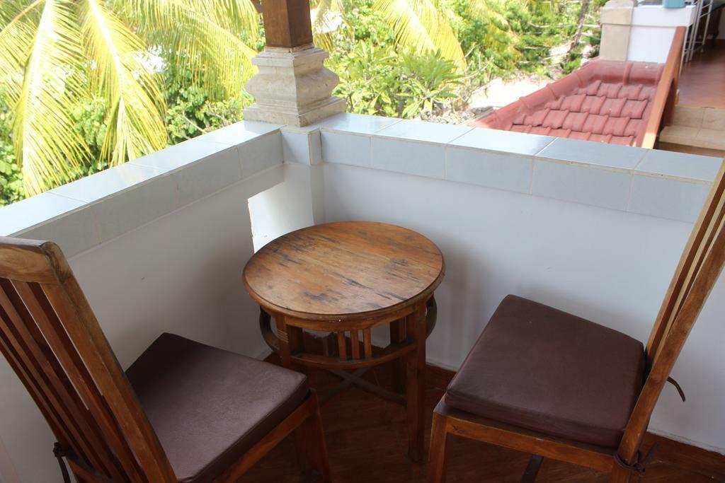 Star Two Thousand Homestay Nusa Lembongan (Bali)