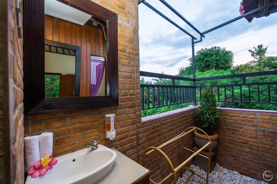Homestay Kailash Garden