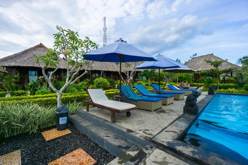 Laguna Reef Huts