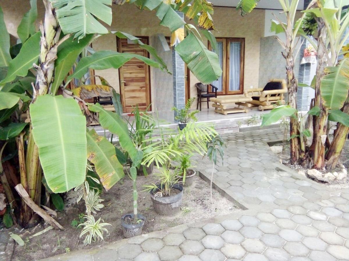 Belongs Beach Bungalow Homestay *