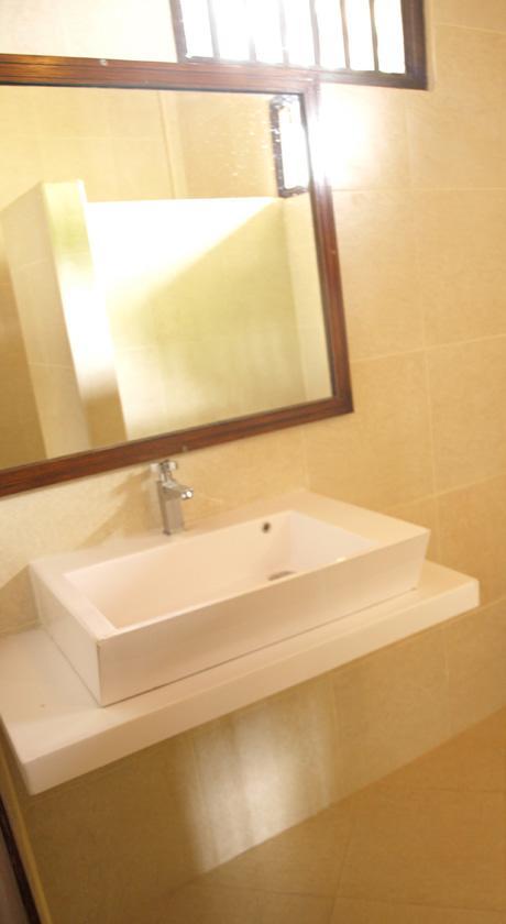 Reef Hotel 3*