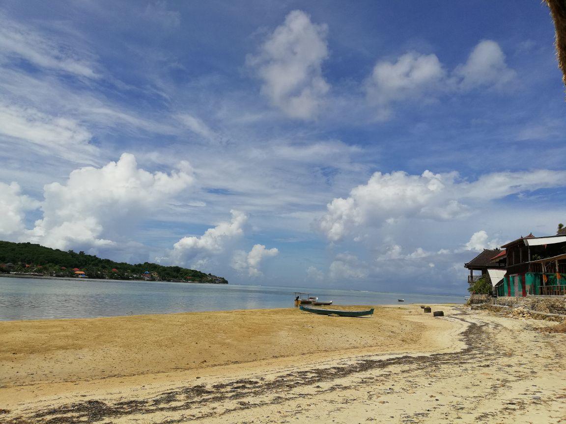 Bong Nusa Hostel *
